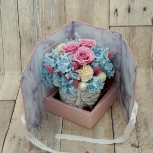 プリザーブドフラワー【ジョワイユ】｜有限会社 タケダ花店